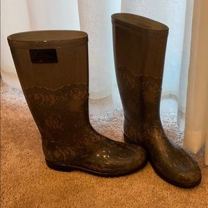 Valentino Black and Blush Rainboots